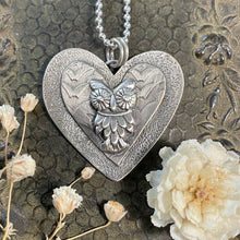 Load image into Gallery viewer, Owl Heart Necklace