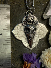 Load image into Gallery viewer, Floral Raven&#39;s Skull Necklace