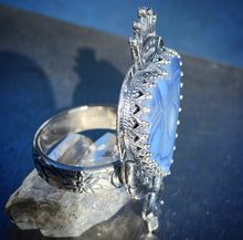 Load image into Gallery viewer, Magical Feathered Crown Ring, US 8.5