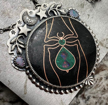 Load image into Gallery viewer, Creatrix Spider Statement Necklace