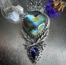 Load image into Gallery viewer, Labradorite Love Queen Necklace