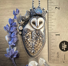 Load image into Gallery viewer, Owl Queen Necklace