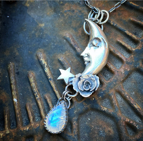 Luna Moonstone Pendant