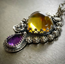 Load image into Gallery viewer, Amber and Amethyst Bee Necklace